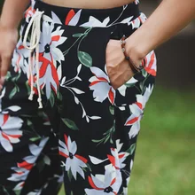 Новинка года; пляжные шорты для отдыха; мужские сексуальные плавки с плоским углом; купальный костюм с низкой талией; брюки для плавания; купальник для мальчиков