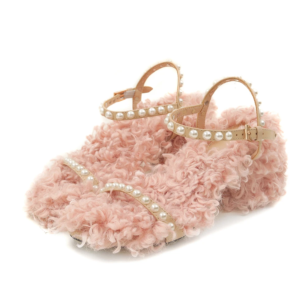 Arden Furtado/ г. Летние модные босоножки на высоком квадратном каблуке 6 см, с пряжкой и шерстяным мехом обувь из натуральной кожи розового цвета маленькие размеры