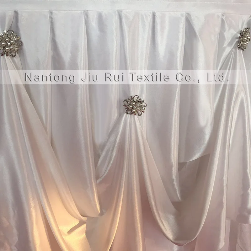 1 stuk 10ft L * 30 Inch H Nieuwe Ontwerp Ijs Zijde tafel Plint Tafel Rok Met Luxe Diamant Parel Broche Voor Bruiloft Decor 1 stuk 10ft L * 30 Inch H Nieuwe Ontwerp Ijs Zijde tafel Plint Tafel Rok Met Luxe Diamant Parel Broche Voor Bruiloft Decor