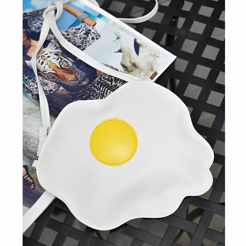 2904043516_2093736003