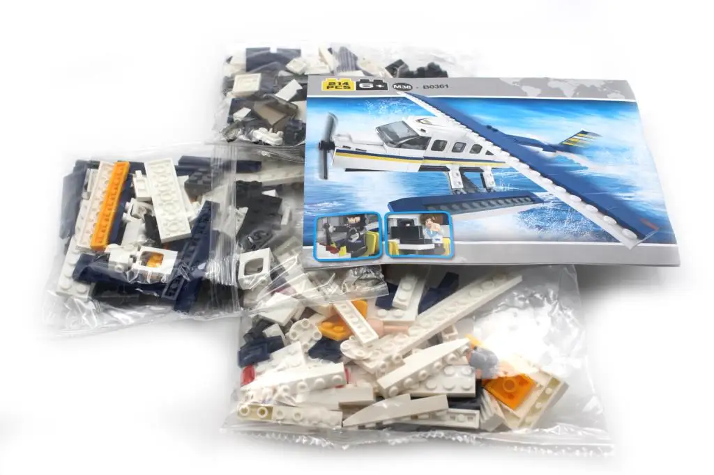 Sluban Model Building Compatible lego Lego B0361 214pcs Model Building Kits Classic Toys Hobbies aircraft airplane Collection Sluban Model Building Compatible lego Lego B0361 214pcs Model Building Kits Classic Toys Hobbies aircraft airplane Collection