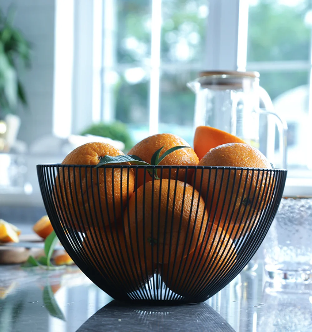 Wrought Iron Fruit Basket Creative Simple Hollow Metal Baskets Restaurant Living Room Home Storage Basket For Home Storage