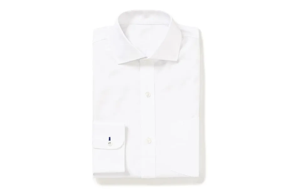 Хлопок чистый белый cutaway воротник с контрастными темно-синими пуговицами отверстия на манжете длинный рукав мужская рубашка