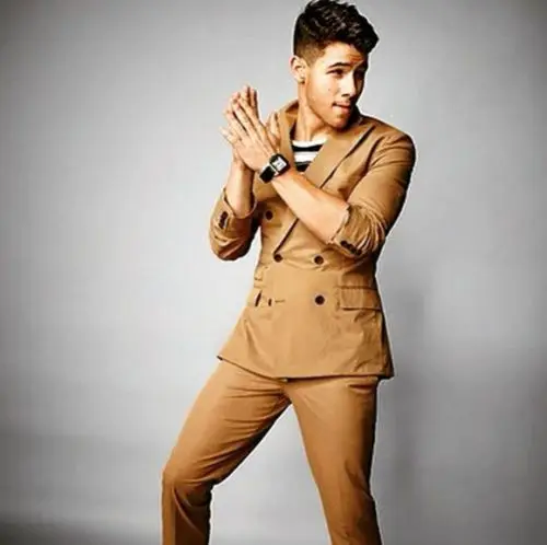 2017-New-arrivel-Double-Breasted-Men-s-Wedding-Suits-Yellow-Jacket-Black-Pants-Party-Prom-Tuxedo