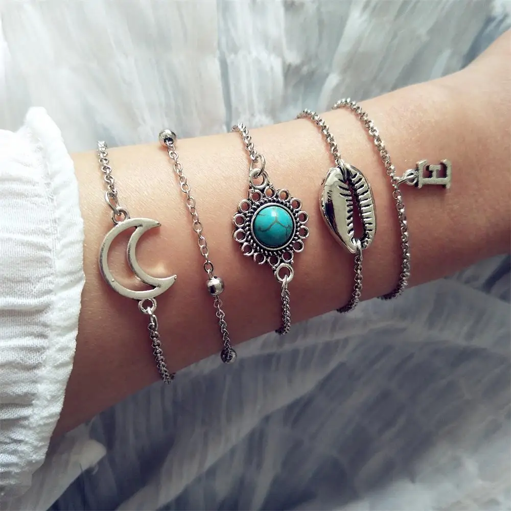 

Retro Women Bracelets Shell Hollow Moon Sun Flower Crystal Crack Letter E Pendant Silver Bracelet Set Lady Birthday Party Gifts