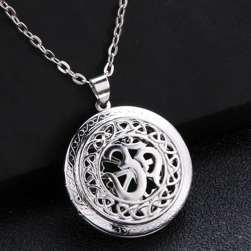

Yoga Logo Open Vintage Aroma Diffuser Pendant Necklace Fashion Charm Aromatherapy Essential Oil Box Aroma Locket Perfume Jewelry