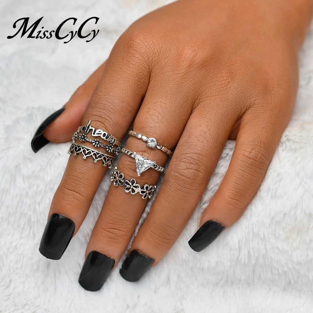 

MissCyCy 6PSC/Set Bohemian Flowers Letters Dream Ring Set Ethnic Style Triangle Crystal Rings for Women Fashion Jewelry