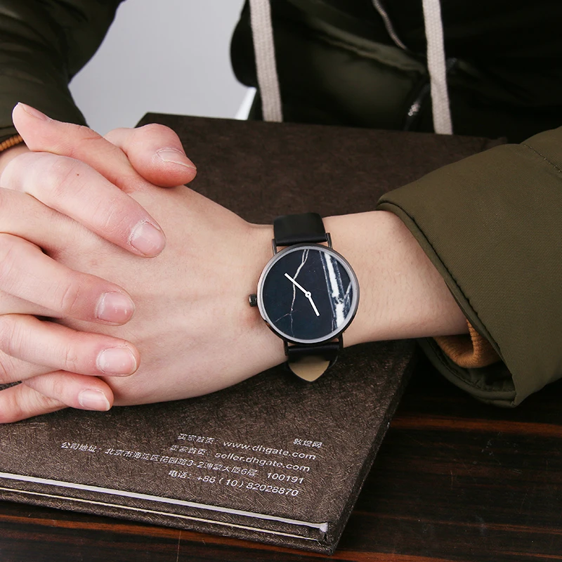 

British style Marble Watches 2017 Hot Fashion Marbling Stripe Creative Quartz Watch Men Women Wristwatches Genuine Leather Clock