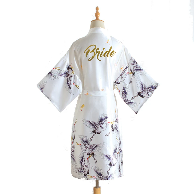 BZEL невесты пеньюары домашний халат для женщин свадебный халат кран узор банный халат шелковое атласное кимоно ночное белье для женщин Ночная рубашка - Цвет: white