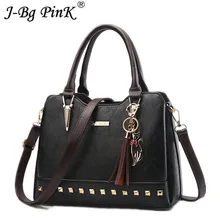 2018 New Women Luxury Leather Clutch Bag Ladies Rivet Handbags Brand Fake Designer Women Messenger Bags Sac A Main Femme handle 2018 New Women Luxury Leather Clutch Bag Ladies Rivet Handbags Brand Fake Designer Women Messenger Bags Sac A Main Femme handle