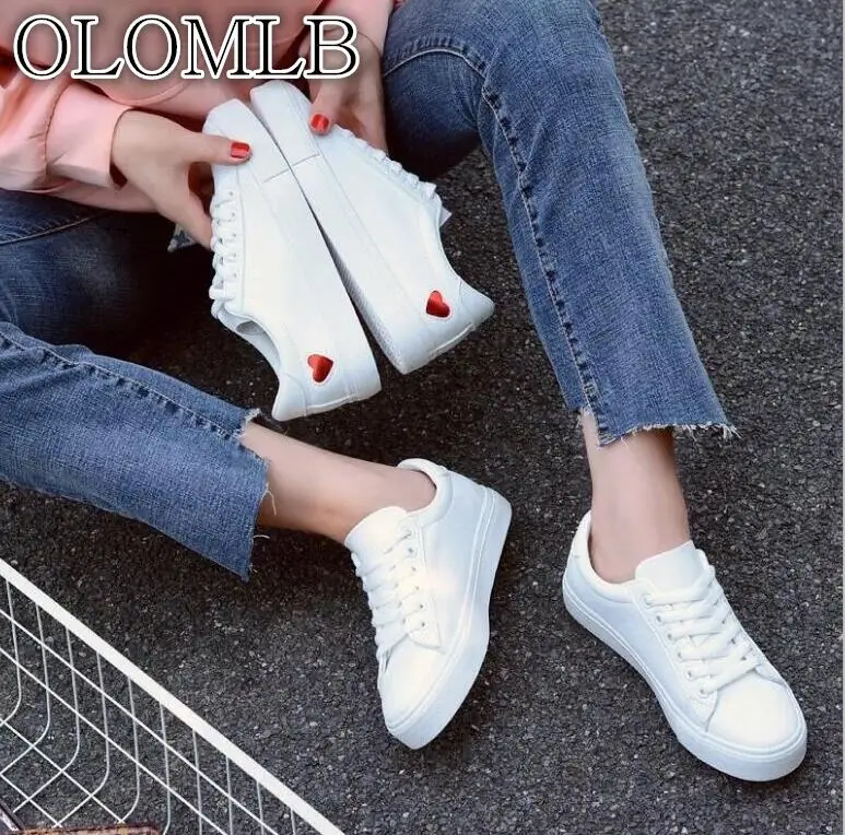 

OLOLMBL 2019Autumn Woman Shoes Fashion New Woman PU Leather Shoes Ladies Breathable Cute Heart Flats Casual Shoes White Sneakers