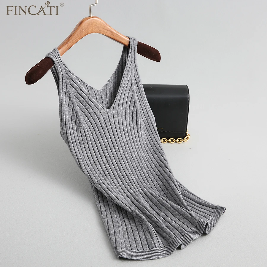 

Women Knitted Camis Fincati 2018 New Arrival V-Neck Solid Colors Chic High End All Match 8 Colors High Elastic Tops