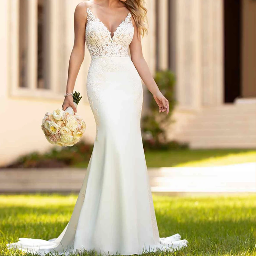 Closeout 2019 Mermaid Satin Wedding Dress Lace Applique Simple And