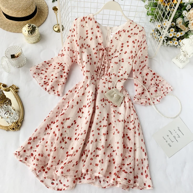 

2019 new fashion women's dresses Lace V-neck dress Popular Sweet flare sleeve floral chiffon