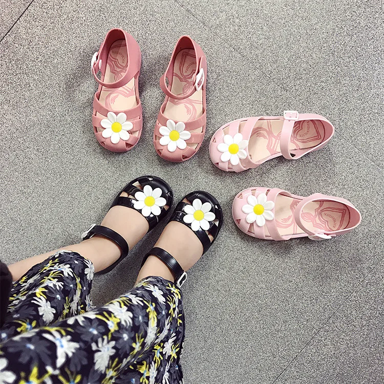 

2018 Summer Girls Sandals Pink Flowers PVC Jelly Shoes Baby Toddler Beach Shoes Raining Water Shoes