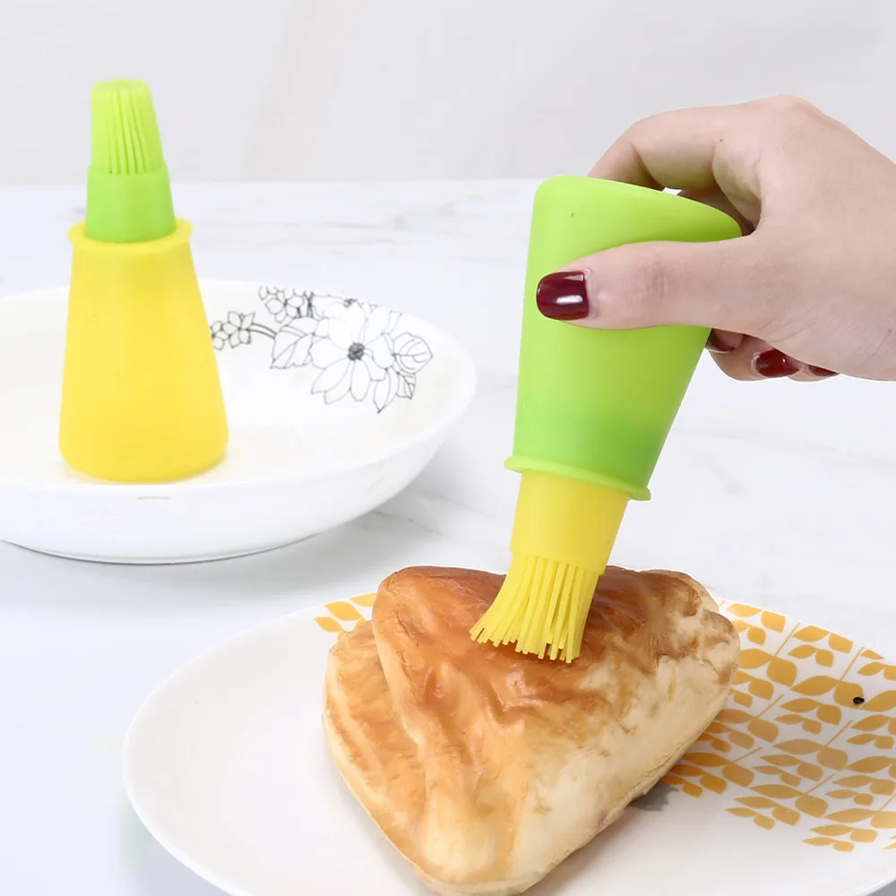 

1pc High Temperature Resistant Oil Bottle Silicone Brush Kitchen BBQ Tool 73ml Colour-bumping Oil Bottle Brush A30318