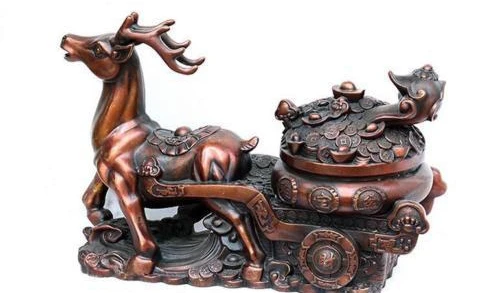 

China FengShui Bronze Fu Deer Carry Treasure Bowl On Auspicious Flower Statue