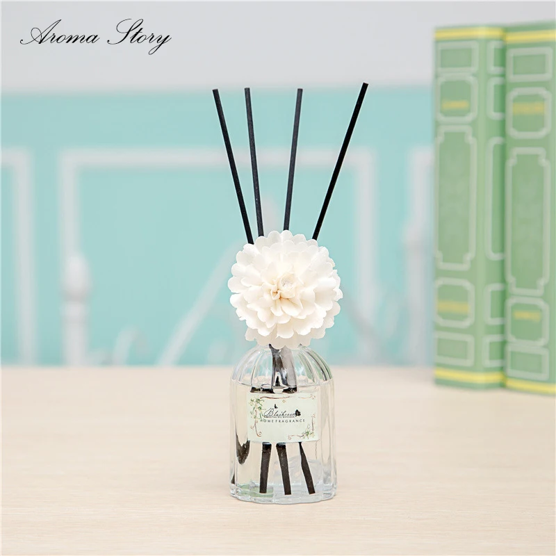 Aroma Diffuser with Sola Flower Glass Bottle Fragrance Diffuser Reed