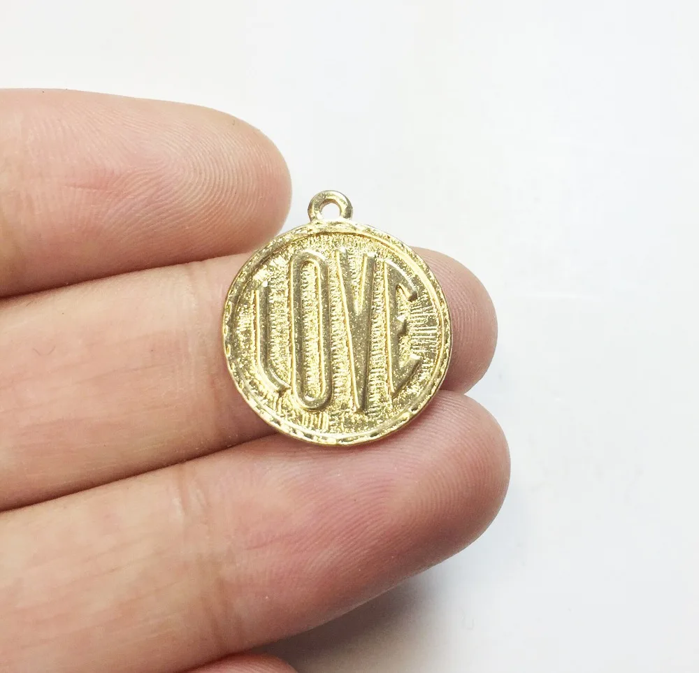 

Eruifa Bestseller LOVE Coin charms 18mm 20pcs charms pendant for Jewelry Necklace making DIY 2 colors