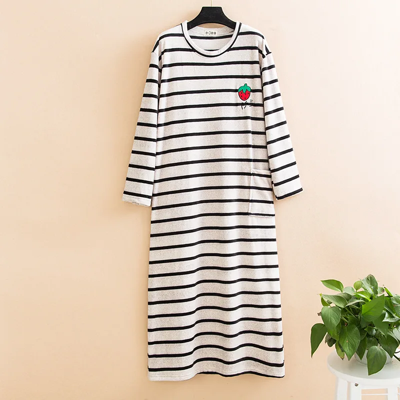 Autumn Nightgown Plus Big Size Women Sleepwear Stripes Winter super Soft Flannel Night Dress Long Sleeve Nightwear New - Цвет: Gray Stripes