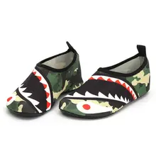 Детские ноги печать, мягкий, дышащий, складной, гибкий, эластичный, открытый, болотная обувь для дайвинга, плавающий пляжная обувь