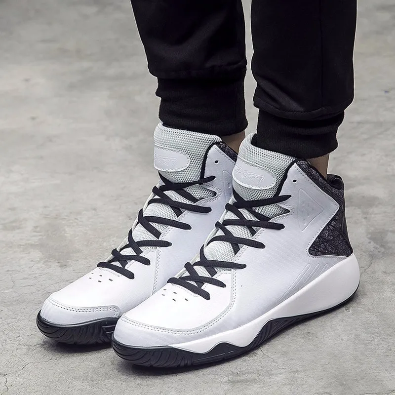 High Top Mens Shoes Casual Lace Up Breathable Trainers Spring Autumn Sport Black White Red Basket Shoes Outdoor Size 39-44 YD43 (3)