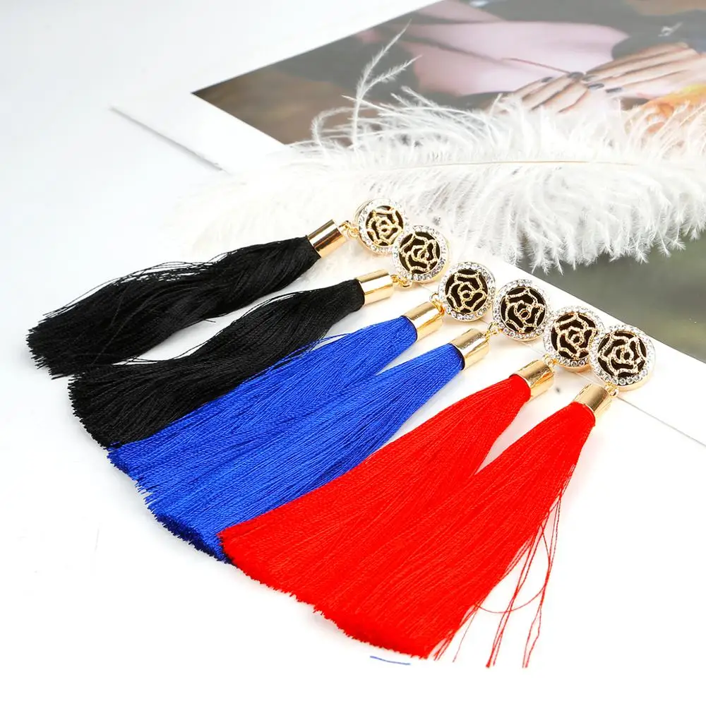 Женские серьги с кисточками длинные из белого и красного шелка|designer earrings|earrings