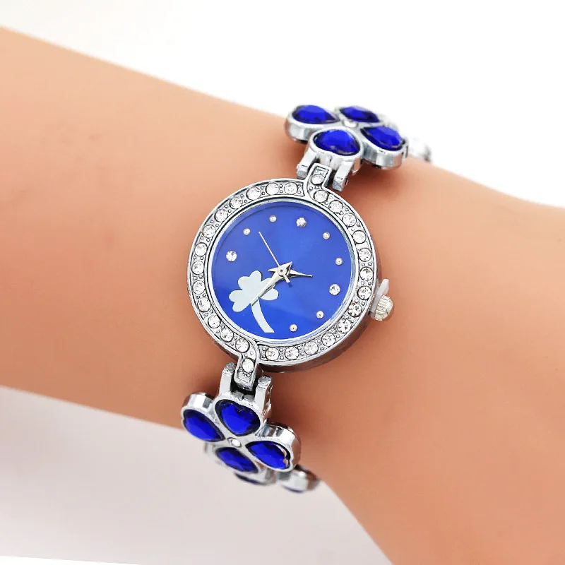 New Luxury Women's Fashion Quartz watch bracelet watch Four leaf clover