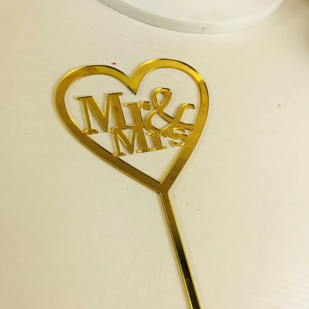 Mr and Mrs with love wedding cake topper, Anniversary and Valentine's Day Cake Topper Decoration Supplies ,Unique Cake Topper (2)
