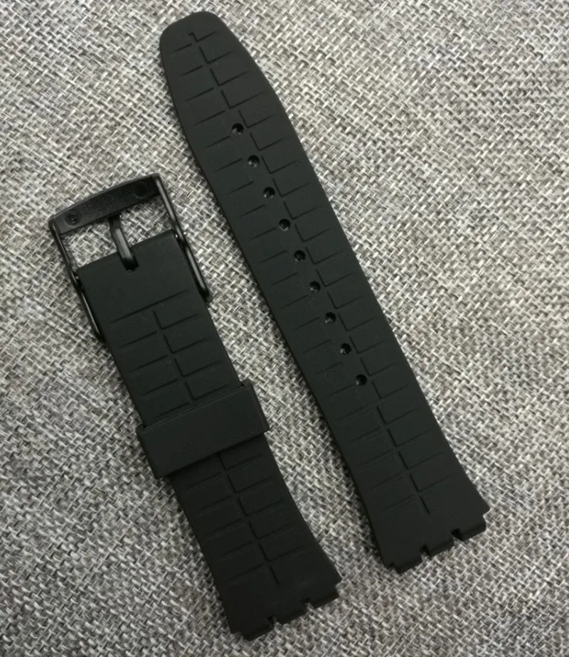 10077