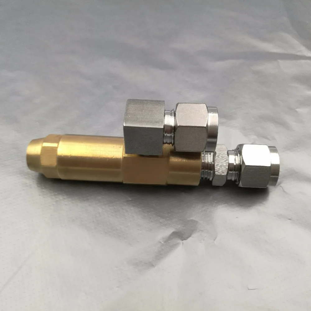 Hot sale siphon oil burner nozzle,air atomizing nozzle,oil spray nozzle