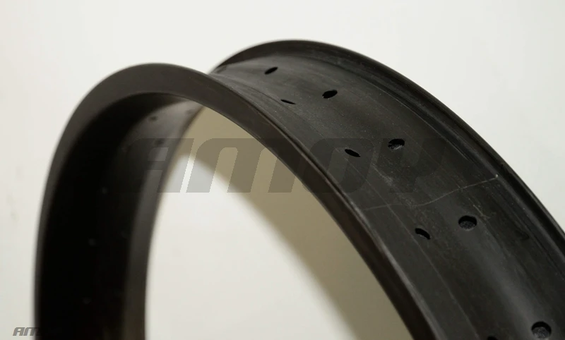 Cheap Clincher Rims 26inch Fat Bike wheel 90mm width 25MM depth Full Carbon 26er Fat Snow Mountain Bike Wheel UD Matte Finish 2 Cheap Clincher Rims 26inch Fat Bike wheel 90mm width 25MM depth Full Carbon 26er Fat Snow Mountain Bike Wheel UD Matte Finish 2