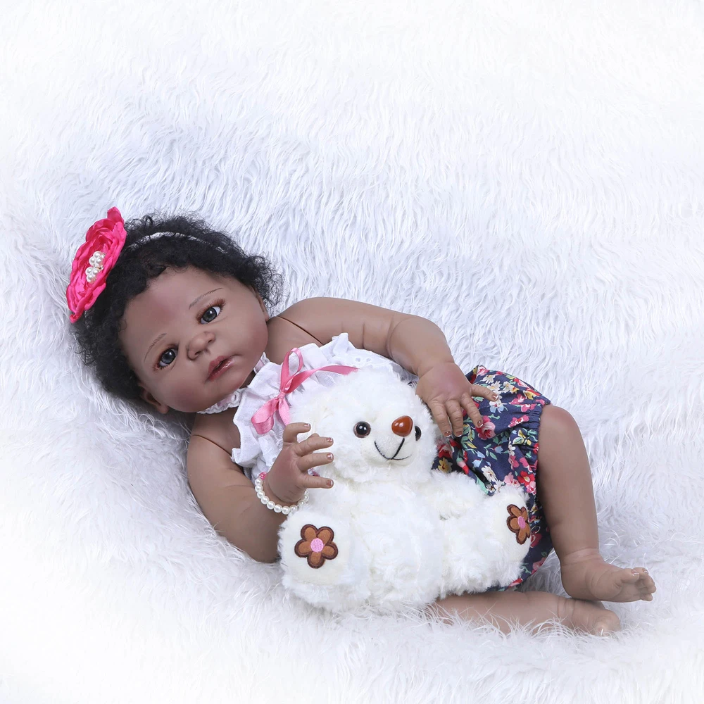 Мягкие силиконовые Полный винила тела Реалистичного Reborn Baby Doll малыша куклы играть дома Ванна игрушка подарок с полотен плюшевый медведь