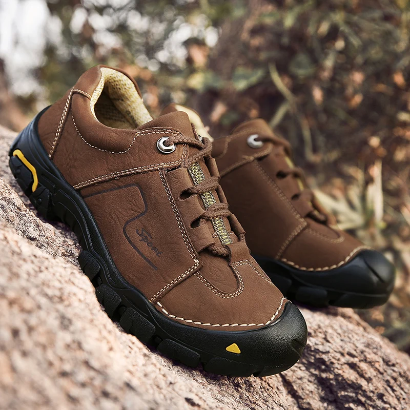 

Outdoor Sneakers Men Hiking Shoes Breathable Leather Men's Sneakers Waterproof Mountain Trekking Sports Shoes Men Zapatillas