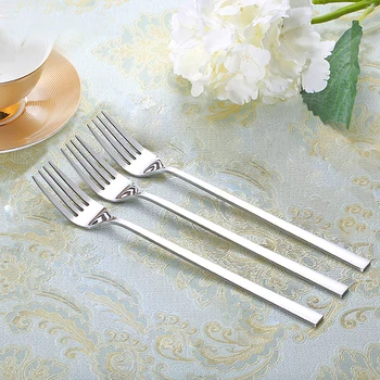 

3pcs 8.5'' Stainless steel Dinner Fork Korean Table Forks Set Long Handle Salad Dessert Fruit Forks Set Kitchen Cutlery Tools