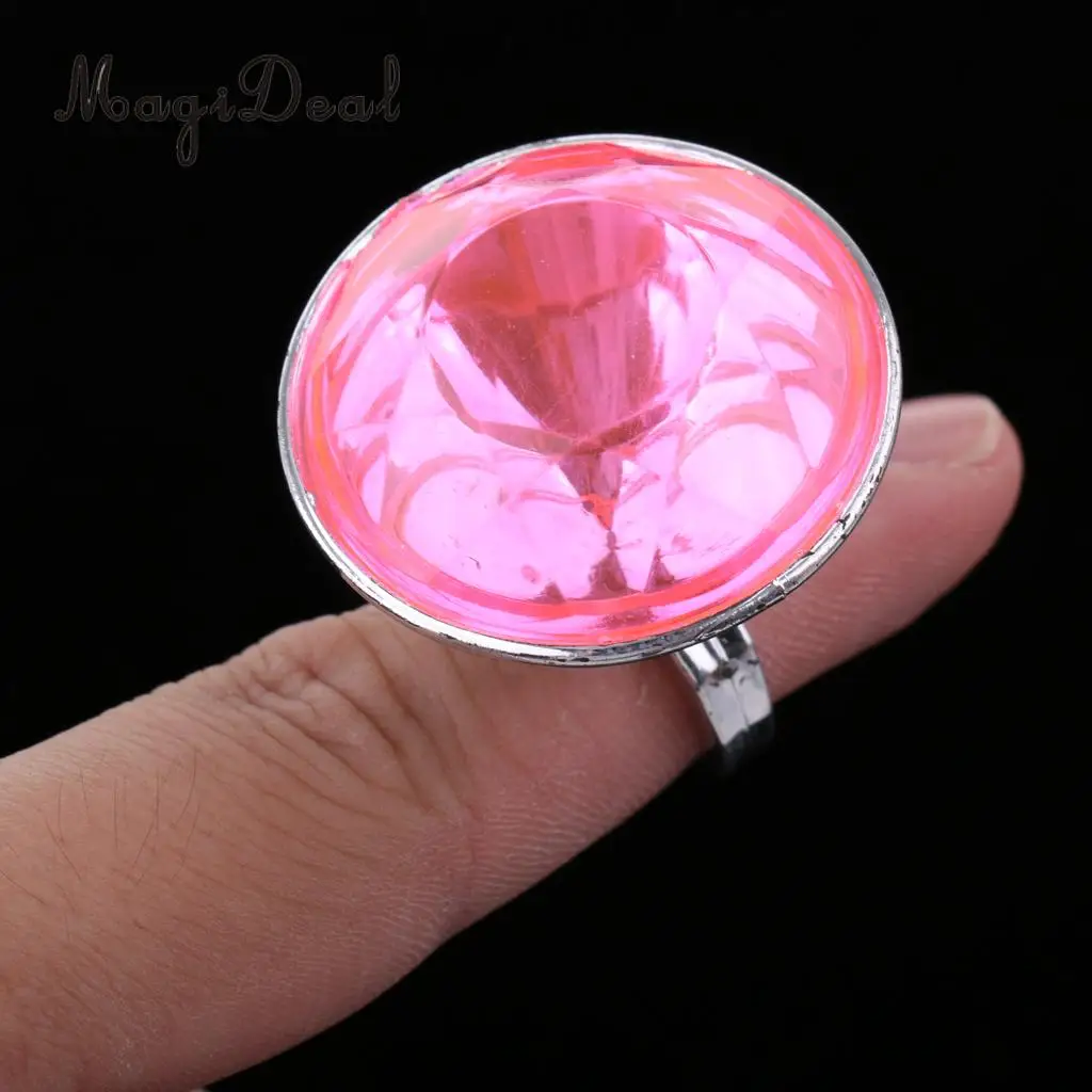 5 Pieces Kids Plastic Diamond Rings Jewelry Prizes for Classroom Teacher, Pinata Filler Toy Random Color