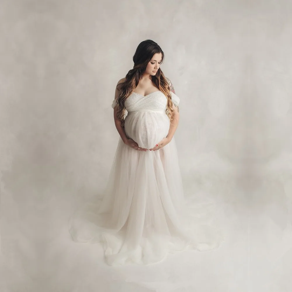 

Le Couple Maternity Photo Dress Slip Strap Lace Photography Bodysuit Tulle Dresses Sweet Heart Maternity Photography Tulle Dress