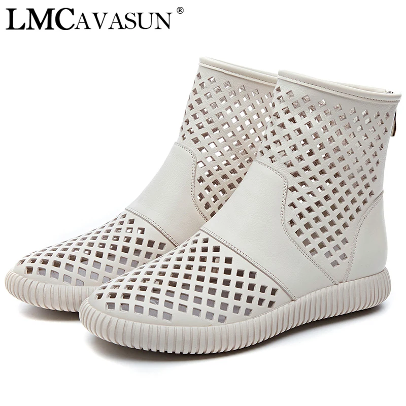 

LMCAVASUN 2019 new spring and summer cool boots Openwork strap design leather sandals Wild flat Martin boots women 8A519-7