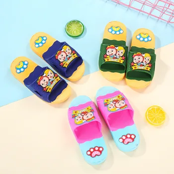 

Children's summer boys and girls cartoon slippers indoor and outdoor slip wear soft bottom children's slippers
