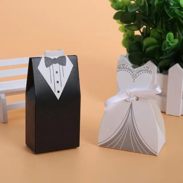 100pcs/lots Bride And Groom Dresses Wedding Candy Box Gifts Favor Box