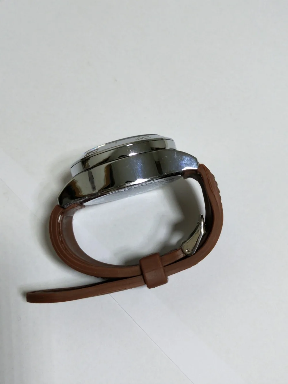 1 шт. F776 перезаряжаемые USB Зажигалка часы электронные часы мужские кварцевые наручные часы ветрозащитный беспламенный прикуриватель