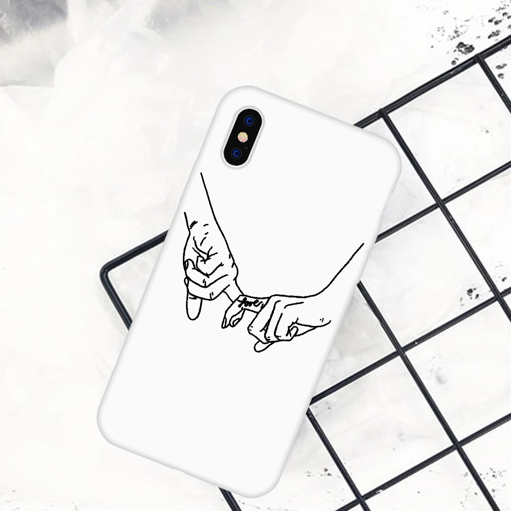 Милый чехол для телефона iPhone XR 6 6S Plus X 5 SE Love Hands Couples черно белый мягкий 8 7