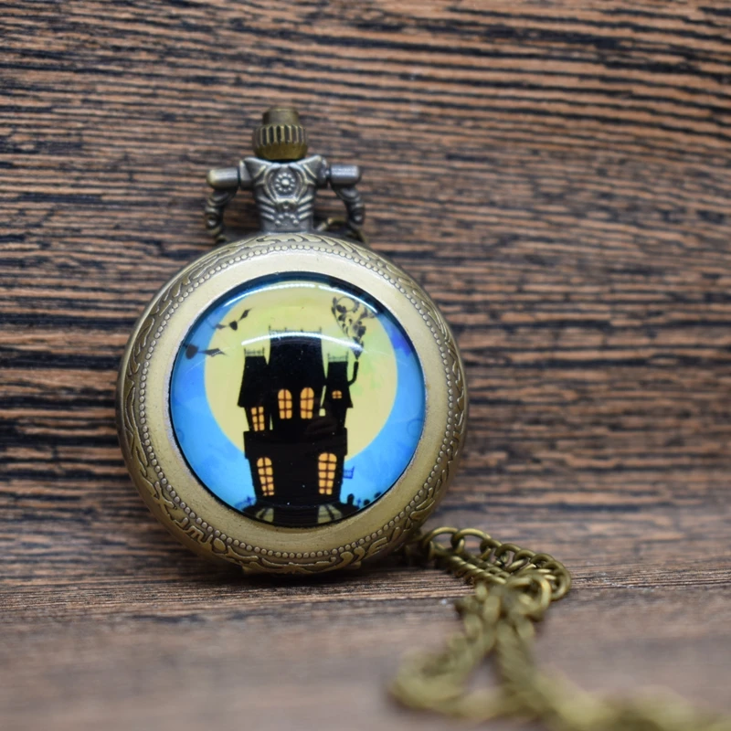 

Pocket Watches Halloween City Building Pattern Quartz Pocket Watch Necklace Watch Chain Pendant Best Gifts
