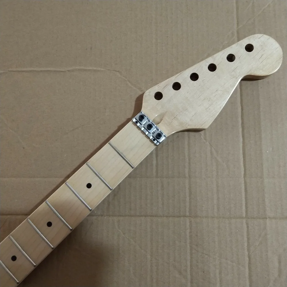 

24 frets Maple Guitar Neck maple Fingerboard for ST style Electric Guitar part