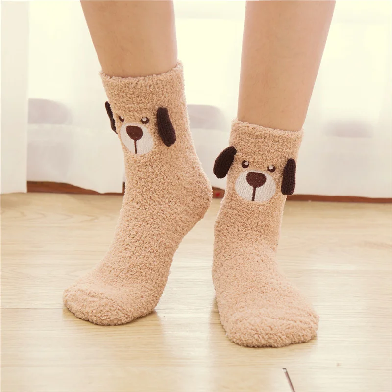 Вечерние, милые японские носки с вышивкой в стиле Харадзюку, зимние Утепленные бархатные носки-тапочки кораллового цвета, зимние толстые