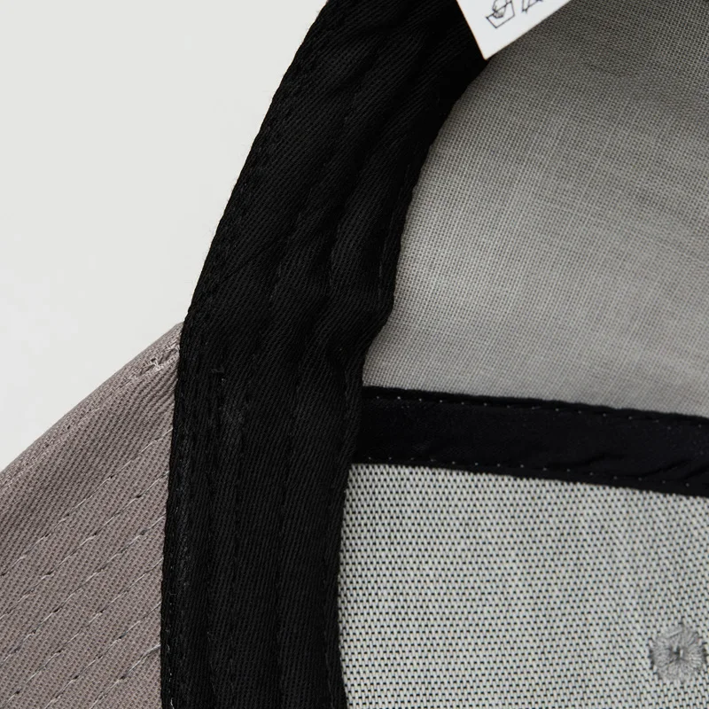 baseball-cap-pure-color-gray-detail-sweatband