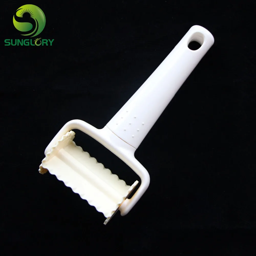 

Square Fondant Cutter Plastic Icing Spatula Cookie Mold Rolling Biscuit Cutting Pastry Blade Dough Cutter Cake Decorating Tools