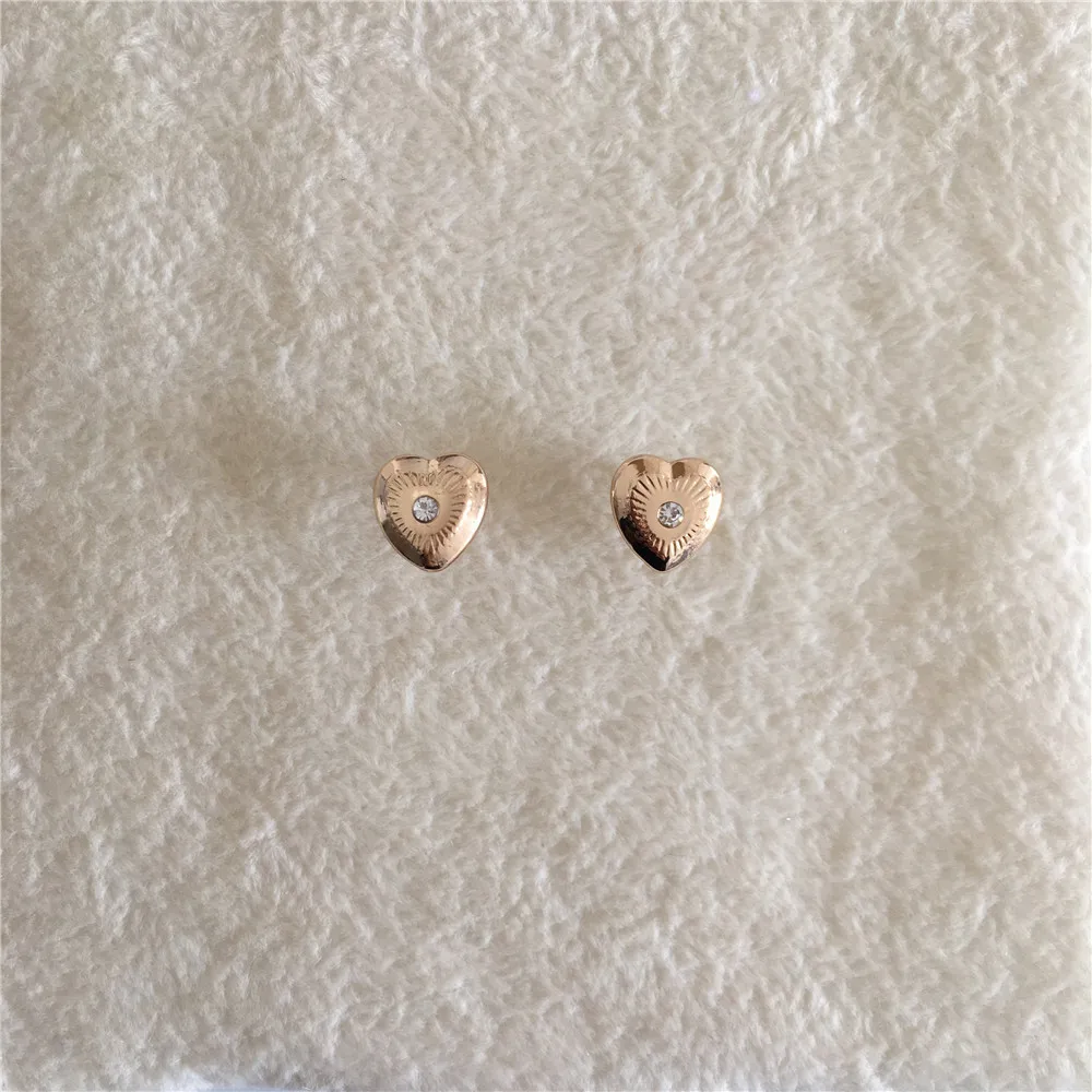 

CHIC WOMEN EARRINGS GOLD COLOR PLATING ROUND OVAL HEART QUADRANGLE STUD EARRINGS