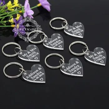 

30 Pieces 30x30 mm Personalized Engraved Keyring Mr & Mrs Surname Clear Acrylic Love Heart Wedding Party Favors Key Chain