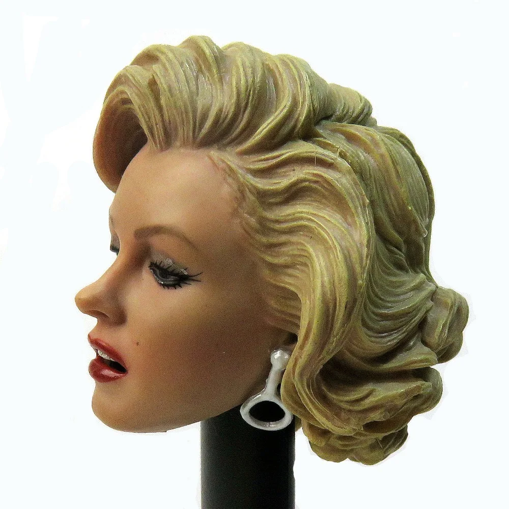 marilyn monroe action figure